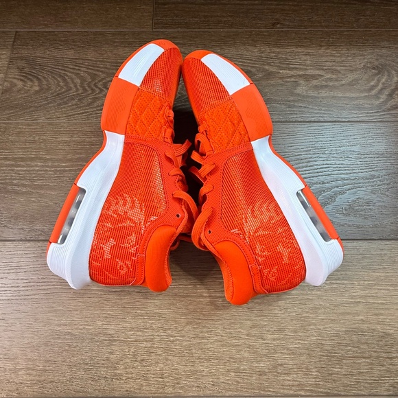 Nike Lebron Witness VIII TB team Orange/White 10.5 FB9944-800 Basketball NIB - Picture 4 of 9